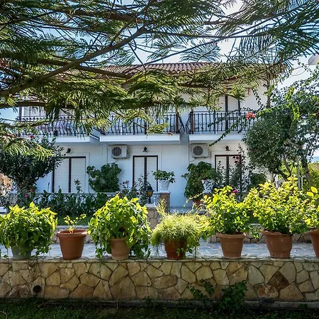 Apartament Avouris Kypseli