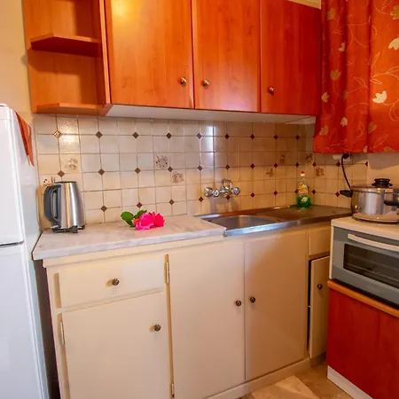 Apartment Avouris