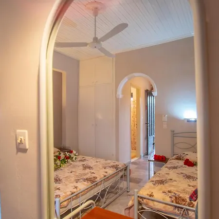 Apartment Avouris Kypseli