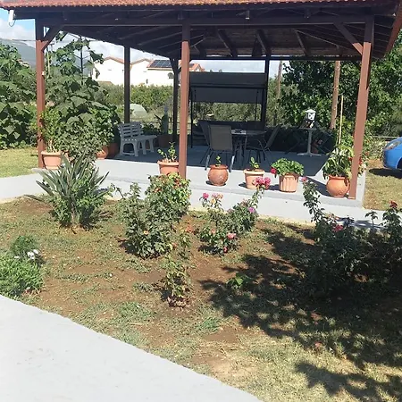 Avouris Apartment Kypseli